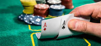 Online Poker Games – Game Point and Advantage 