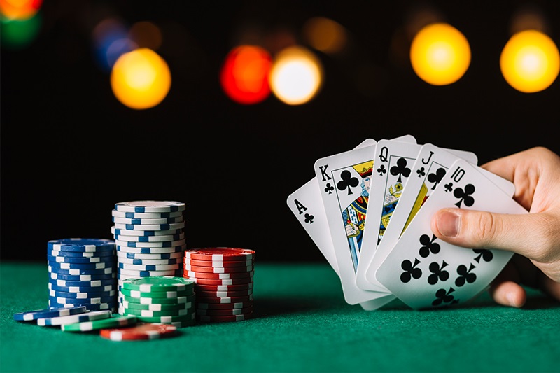 Pinnacle 5 rationales to Play Situs Poker Online