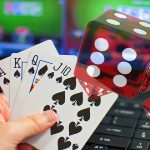 Exploring the physics of online slot machines